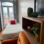 Spacious T4 With Iconic Tram 28 View * Lisbona