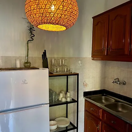 Appartamento 3 Bedroom With Balcony Lisbona