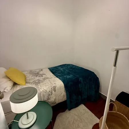 Spacious T4 With Iconic Tram 28 View Daire *