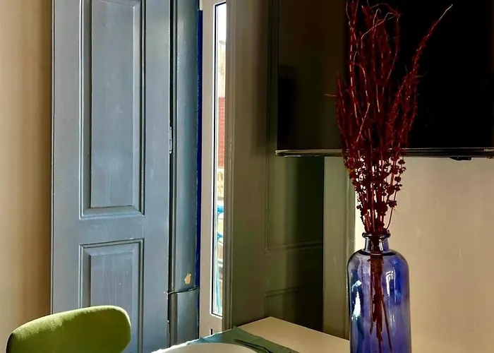 Apartamento Spacious T4 With Iconic Tram 28 View Lisboa